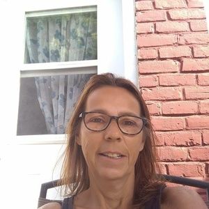 Meet your Posher, Carmen